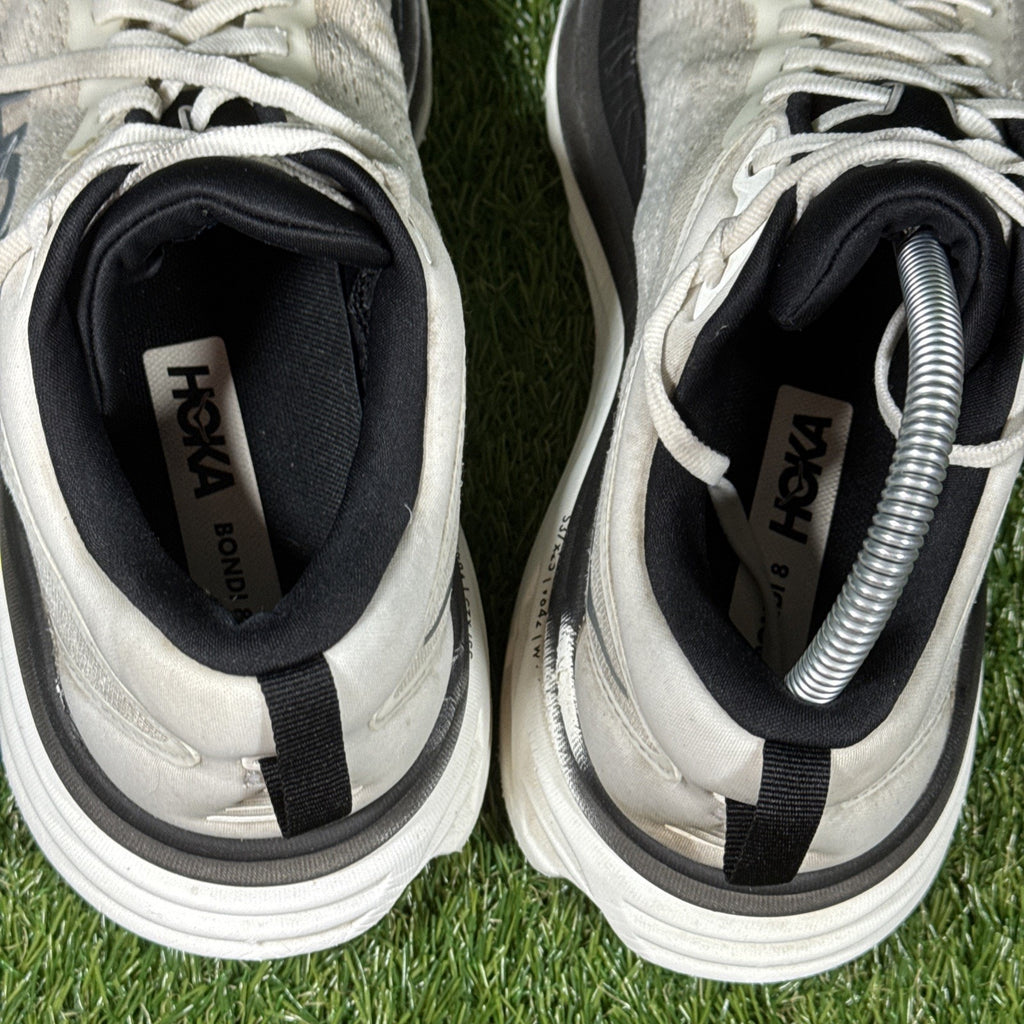 Hoka Bondi 8 Men’s Size 9.5 White Black Gray Running athletic Gym Shoes Trainer