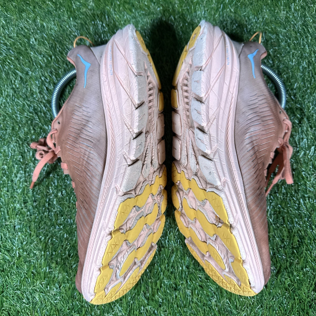 Hoka One One Rincon 3 Womens Sz 9.5 BShell Coral Peach Running Shoe 1119396 SCPP