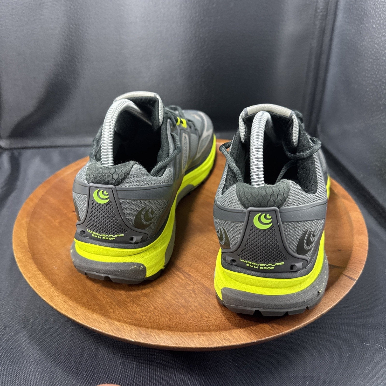 Topo Ultraventure Trail Running Shoes Mens 8.5 Gray Green Vibram Outdoor Hiking