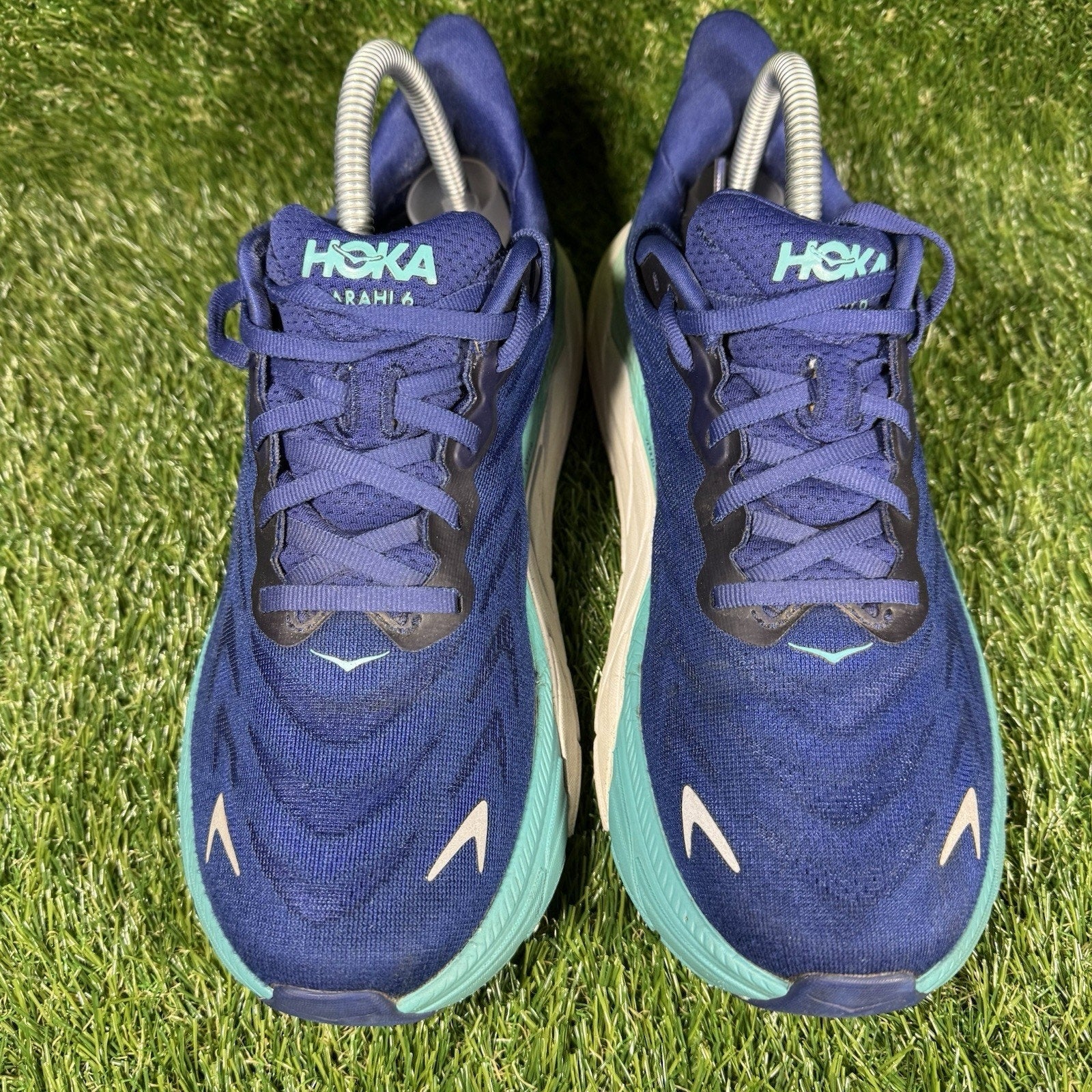 Size 9B US Women's Hoka Arahi 6 running shoes Sneakers Athletic Walking Shoes