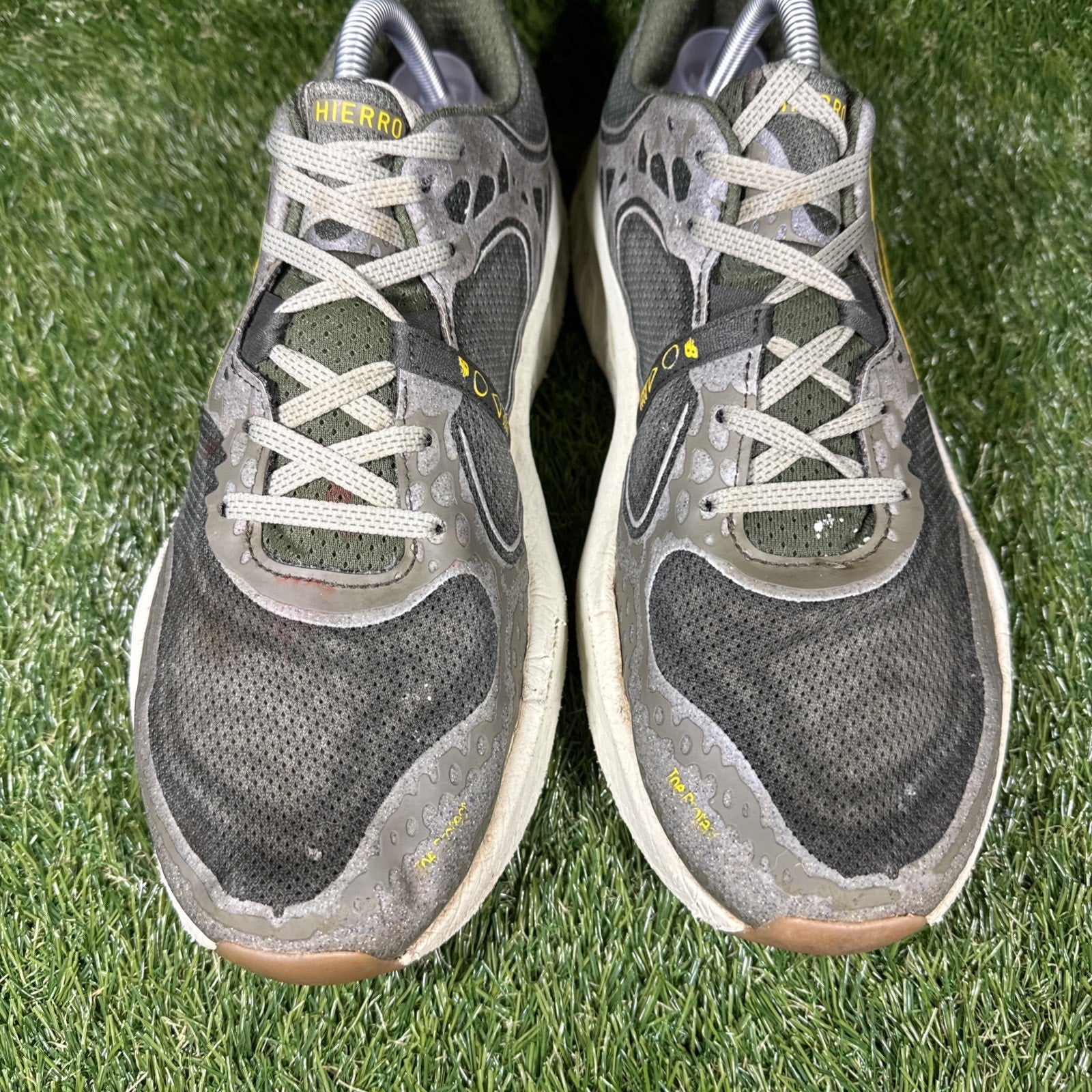 New Balance Fresh Foam X Hierro v8 Dark Green Men's Size 11 MTHIERQ8 Olive Run