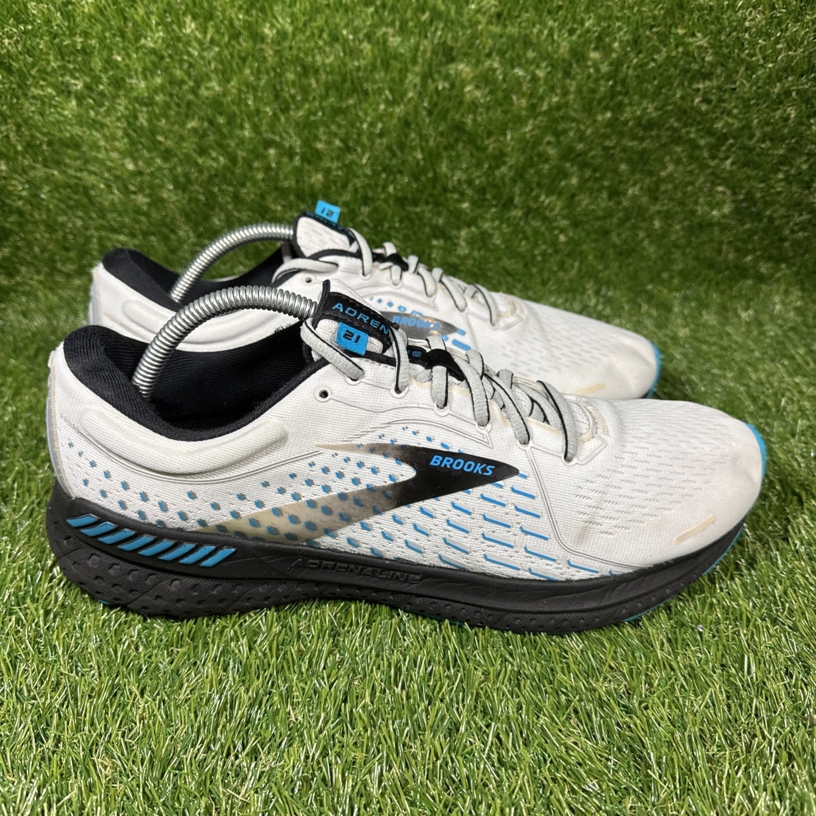 Brooks Adrenaline GTS 21 Mens Size 11 D Running Sneakers Shoes