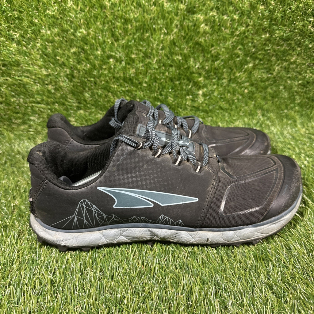 Altra Womens Superior 4.5 Trail Running Athletic Sneakers Footshape Shoes Size 9