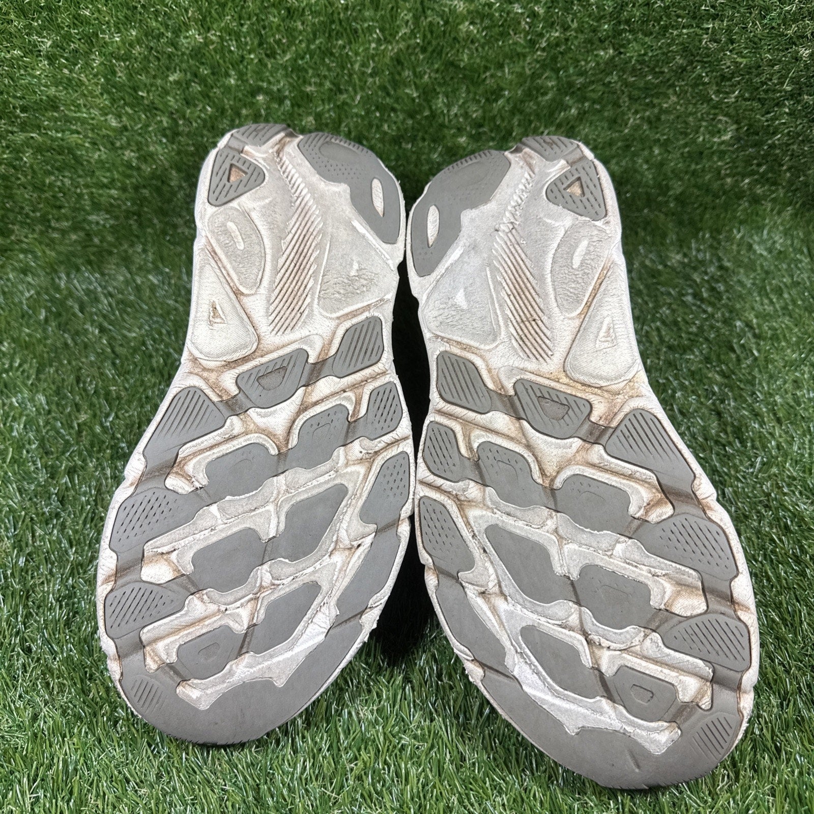 Hoka One One Mens Clifton 9 1127895 HMBC Gray Running Shoes Sneakers Size 10.5 D