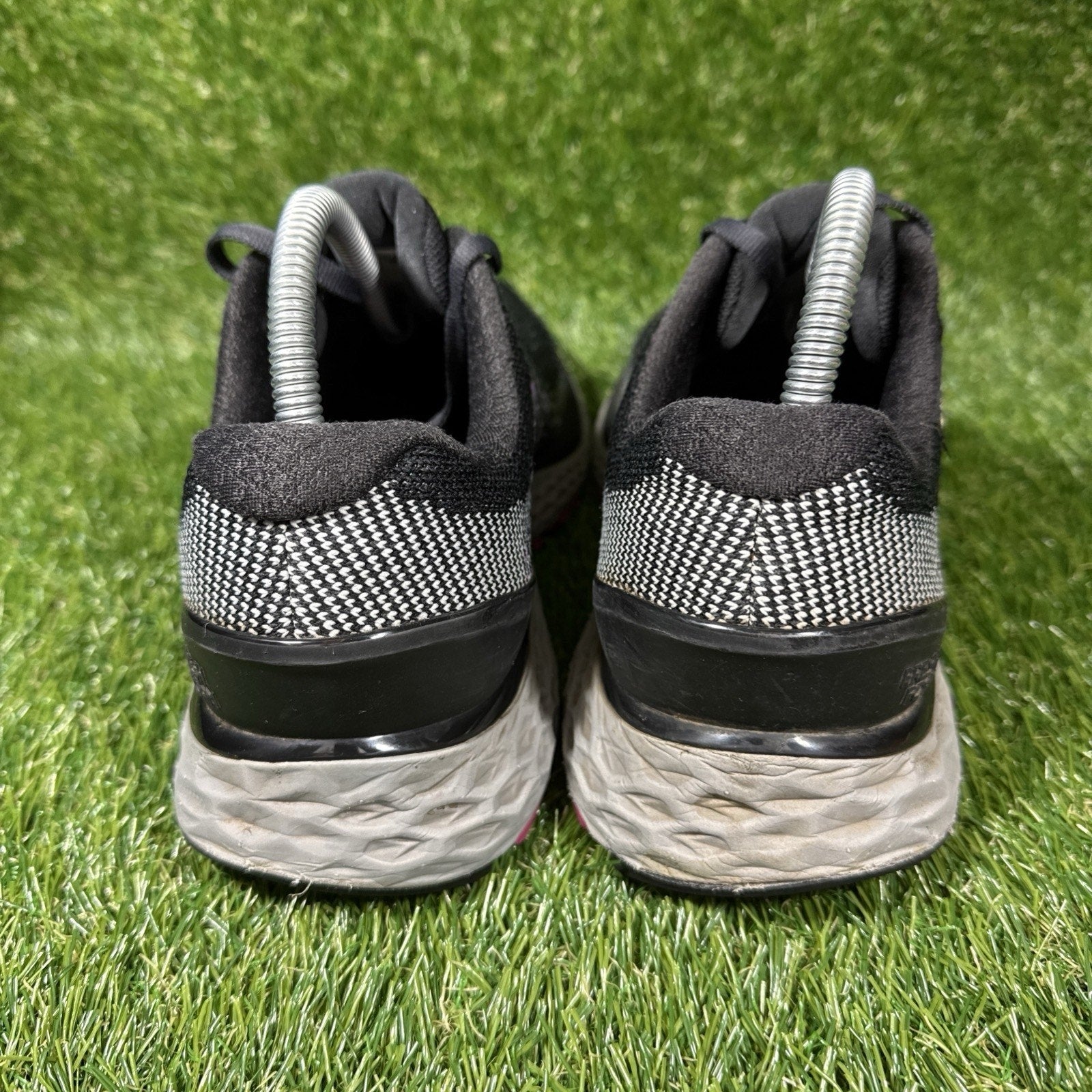 New Balance Fresh Foam 880v10 Gore-Tex Running Shoes Waterproof Black Purple 9.5