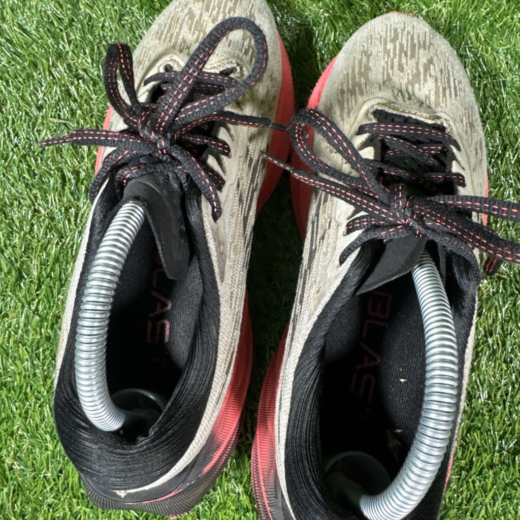 Asics NOVABLAST 3 Running Sneaker Women's Size 8.5 Mesh Outdoor 1012b288