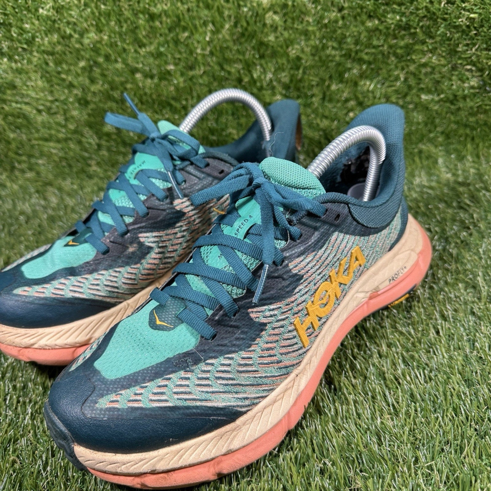 Hoka Mafate Speed 4 Trail Running Shoes Sneakers Womens Size 8 B