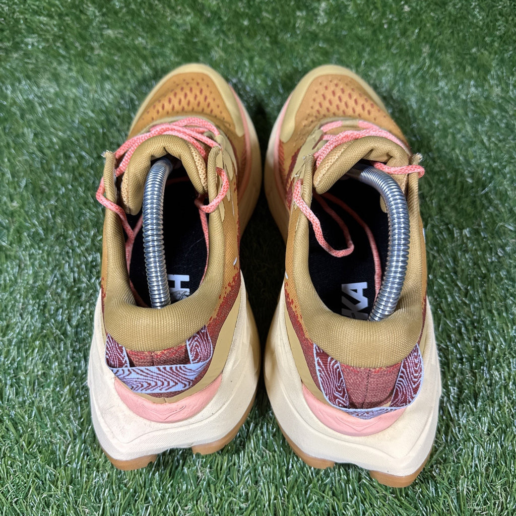 USA 8B Women's Hoka One One Skyline Float X Yellow Orange 1143430