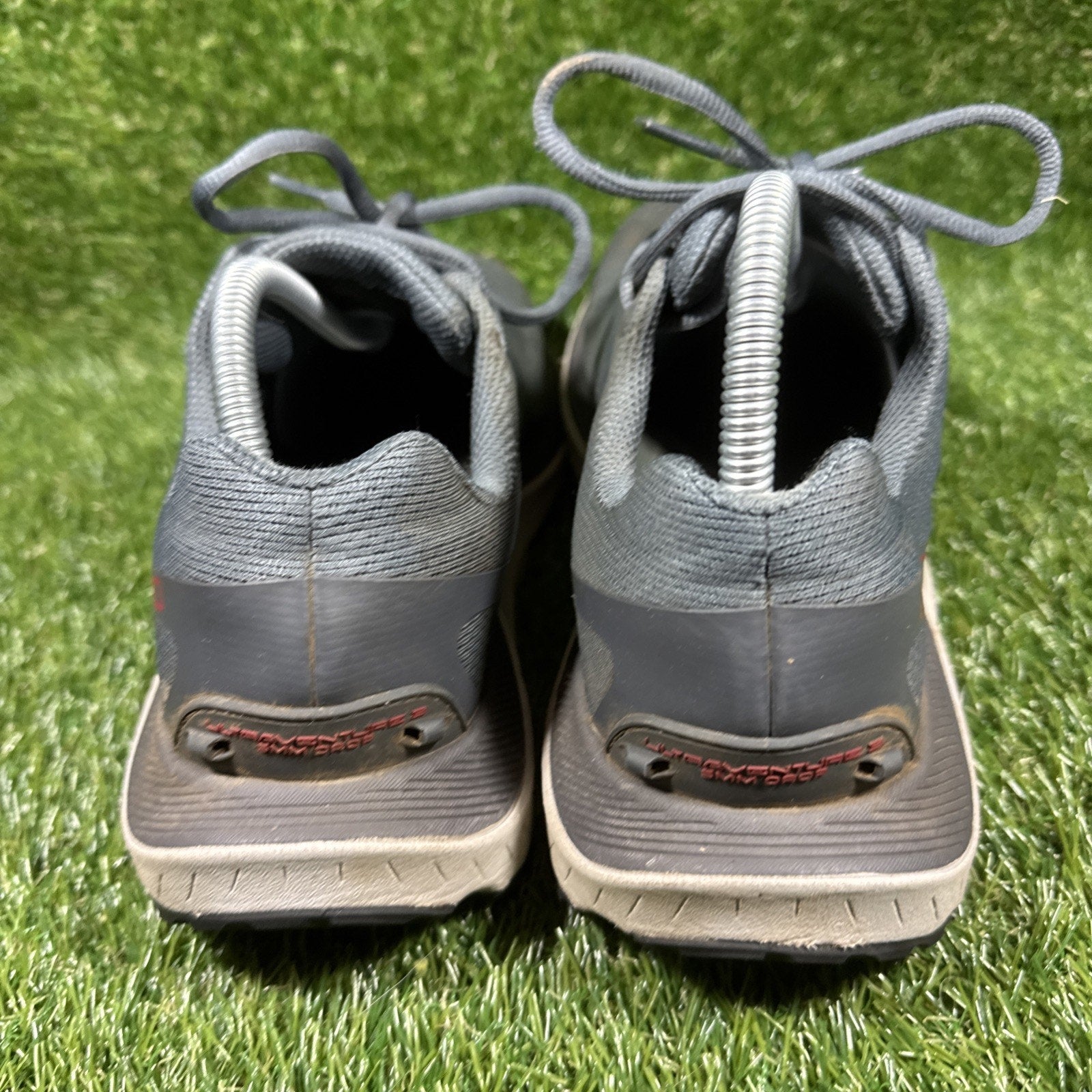 TOPO Ultraventure 3 Mens Size 9.5 Trail Running Shoes Grey Red Athletic Sneakers