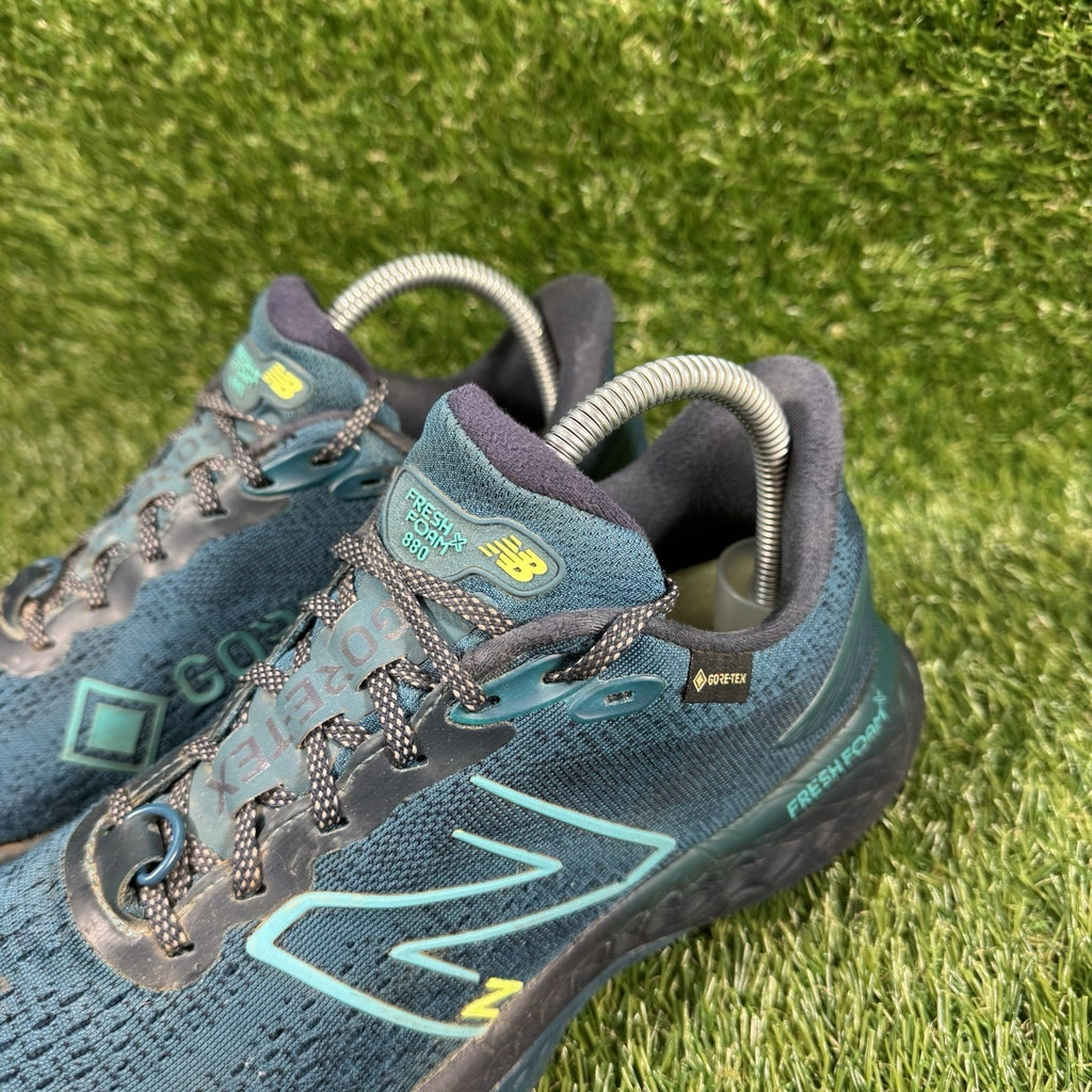 New Balance Women's Fresh Foam W 880GB14 GORE-TEX® Shoe Sz 8B