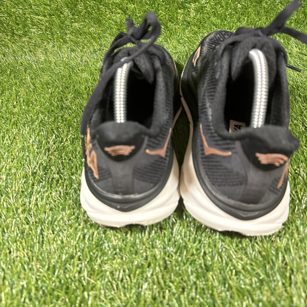 HOKA Clifton 9 Running Shoes Women Size 7 Black Rose Gold Comfort Low Sneakers