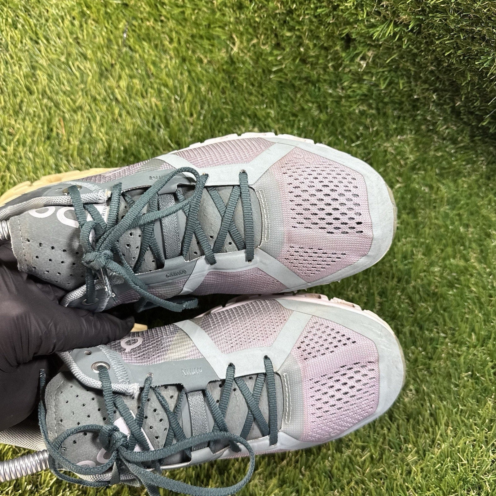 On Cloudflow Running Shoes Sea/Limelight Womens size 8 Comfort, Gym, Athleisure