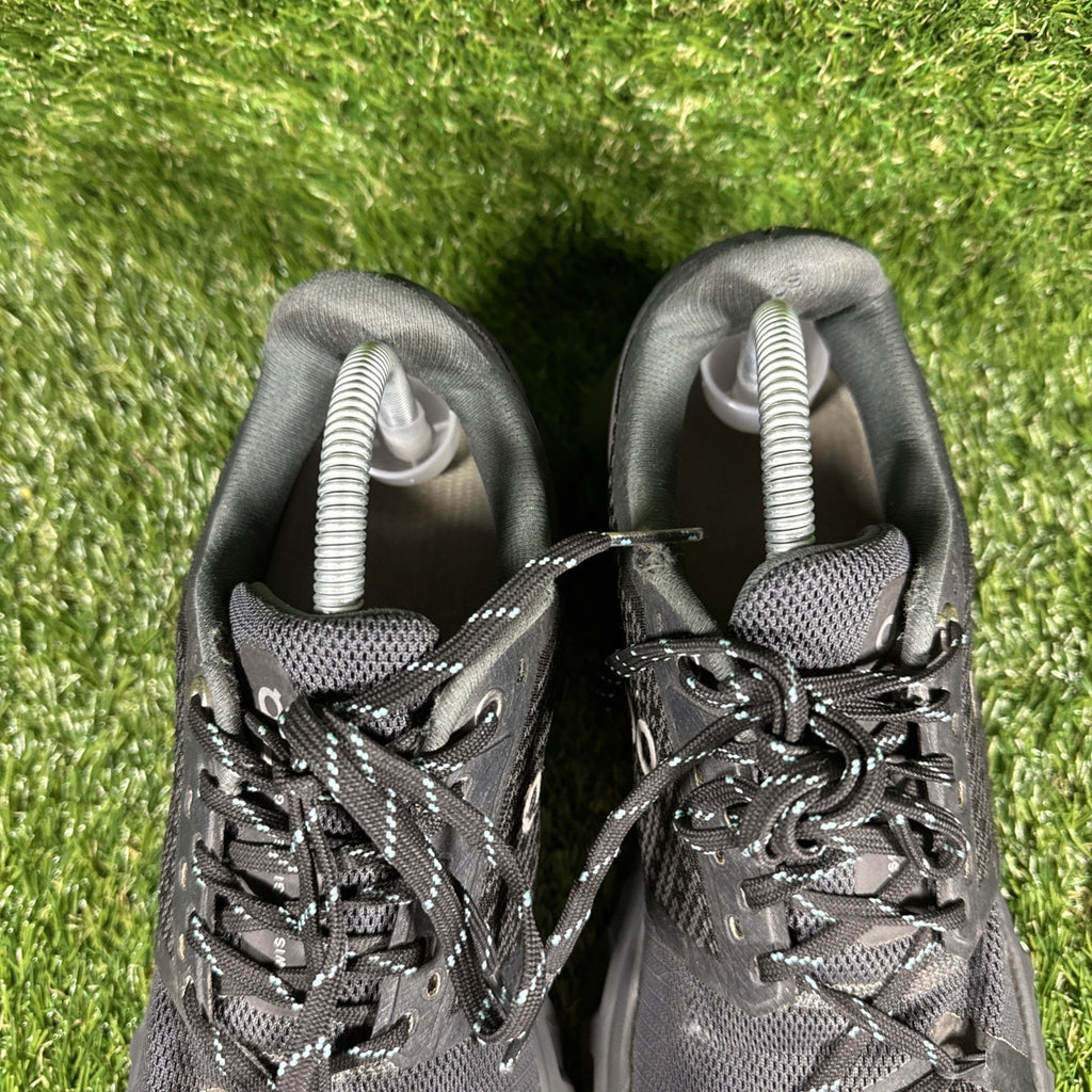 Men's Size 8.5 - ON Cloud Running Shoes Cloudstratus Black Shadow Training