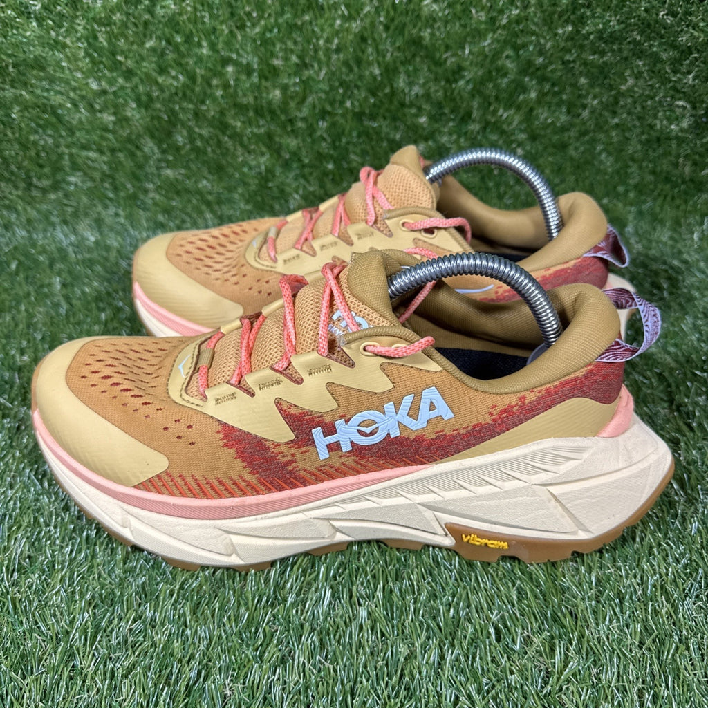 USA 8B Women's Hoka One One Skyline Float X Yellow Orange 1143430