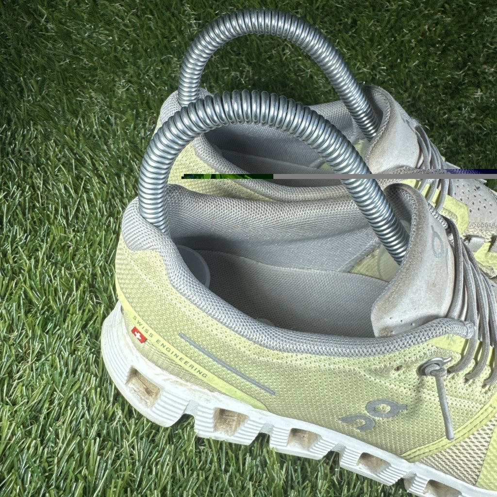 On Cloud 5 Women's Running/Walking/Gym Sneaker Shoes - Yellow - Size 6