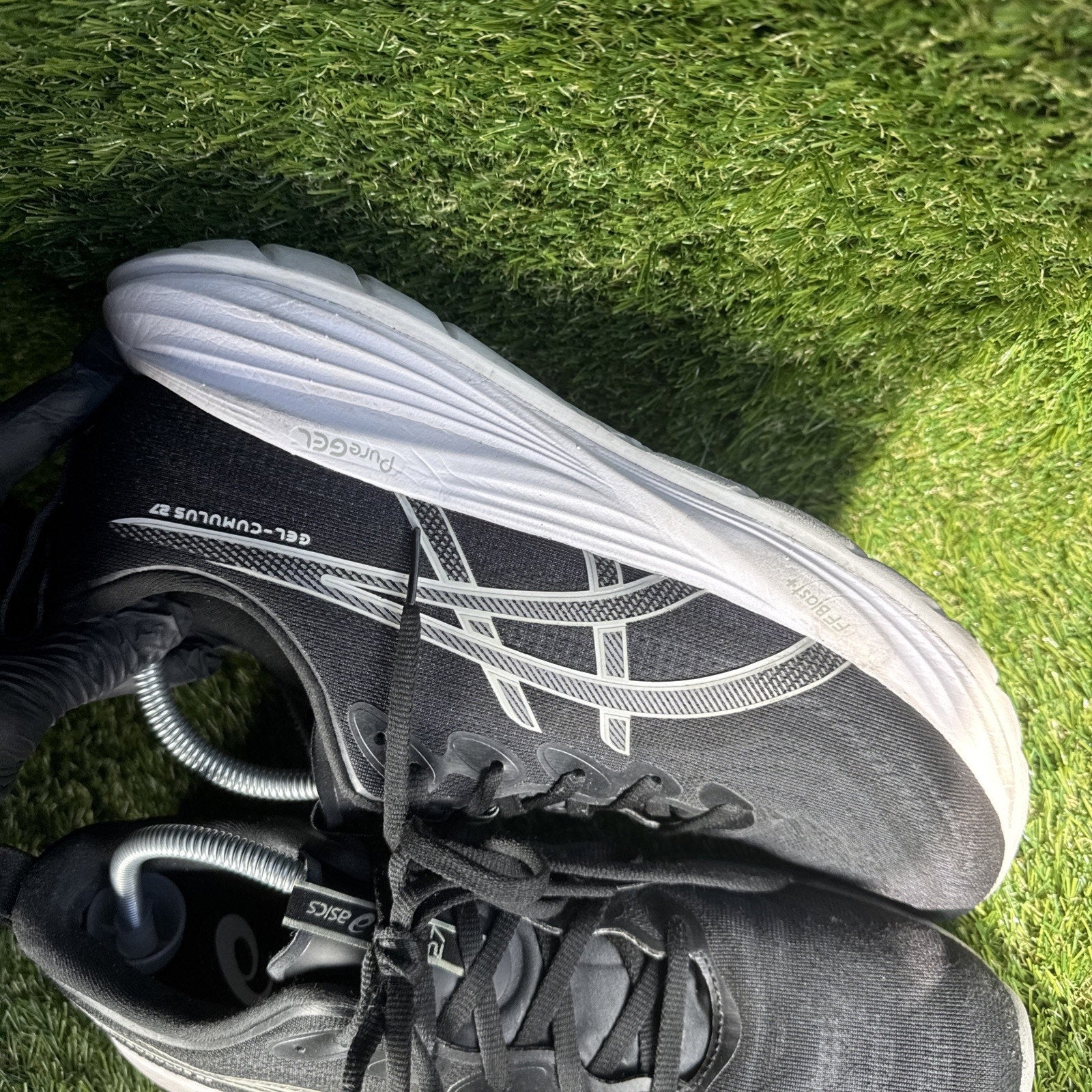 ASICS Gel Cumulus 27 Black Cool Grey Running Shoes Men’s US 11 1011B960