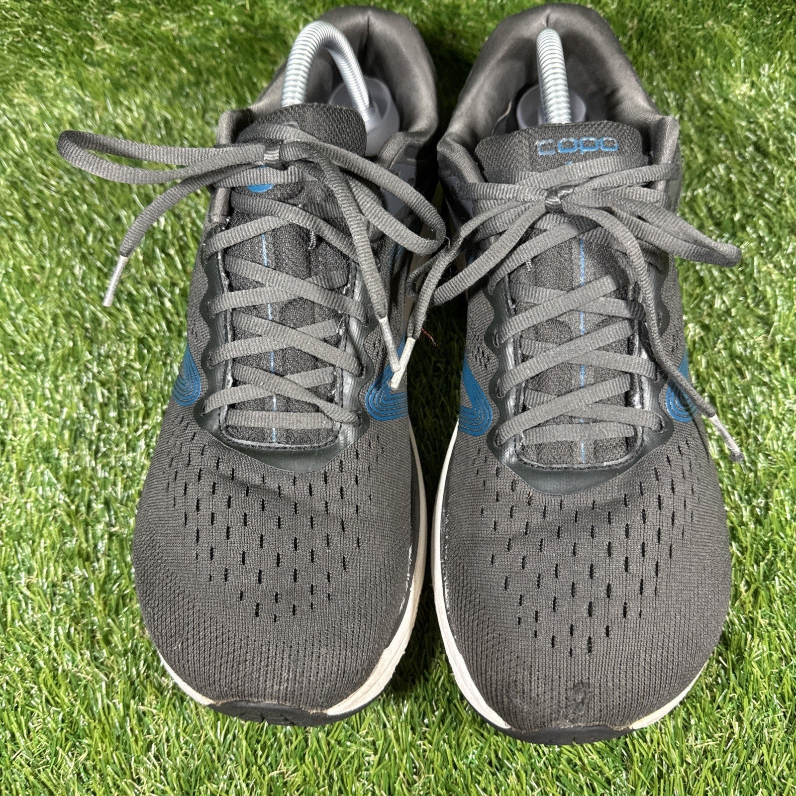 Topo Athletic Mens Magnifly 4 Black Running Shoes Sneakers Size 11