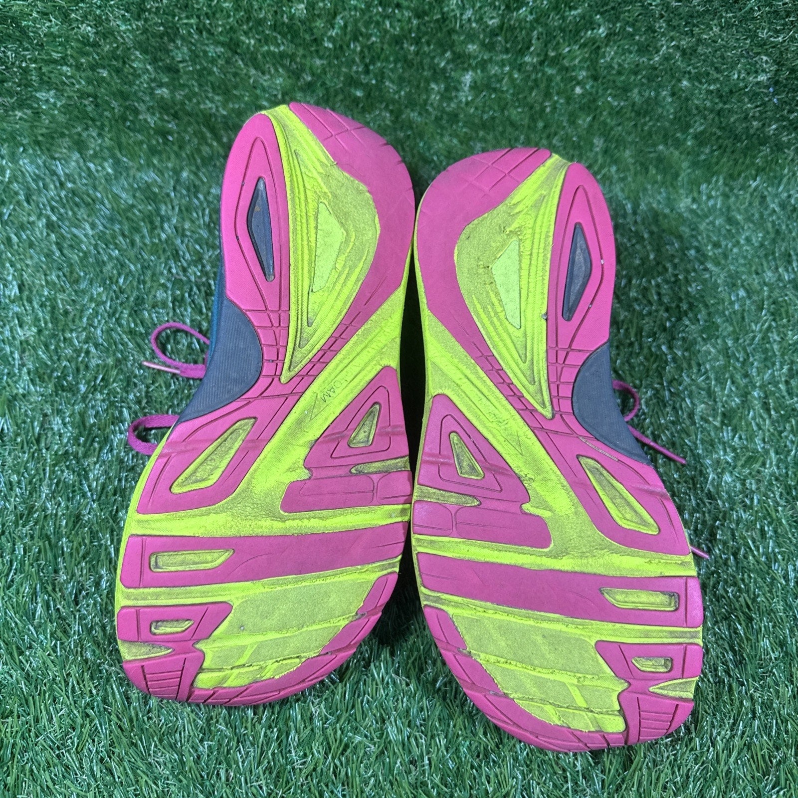 Topo Athletic Ultrafly 3 Womens Size 6.5 Shoes Emerald Fuchsia Running Sneakers