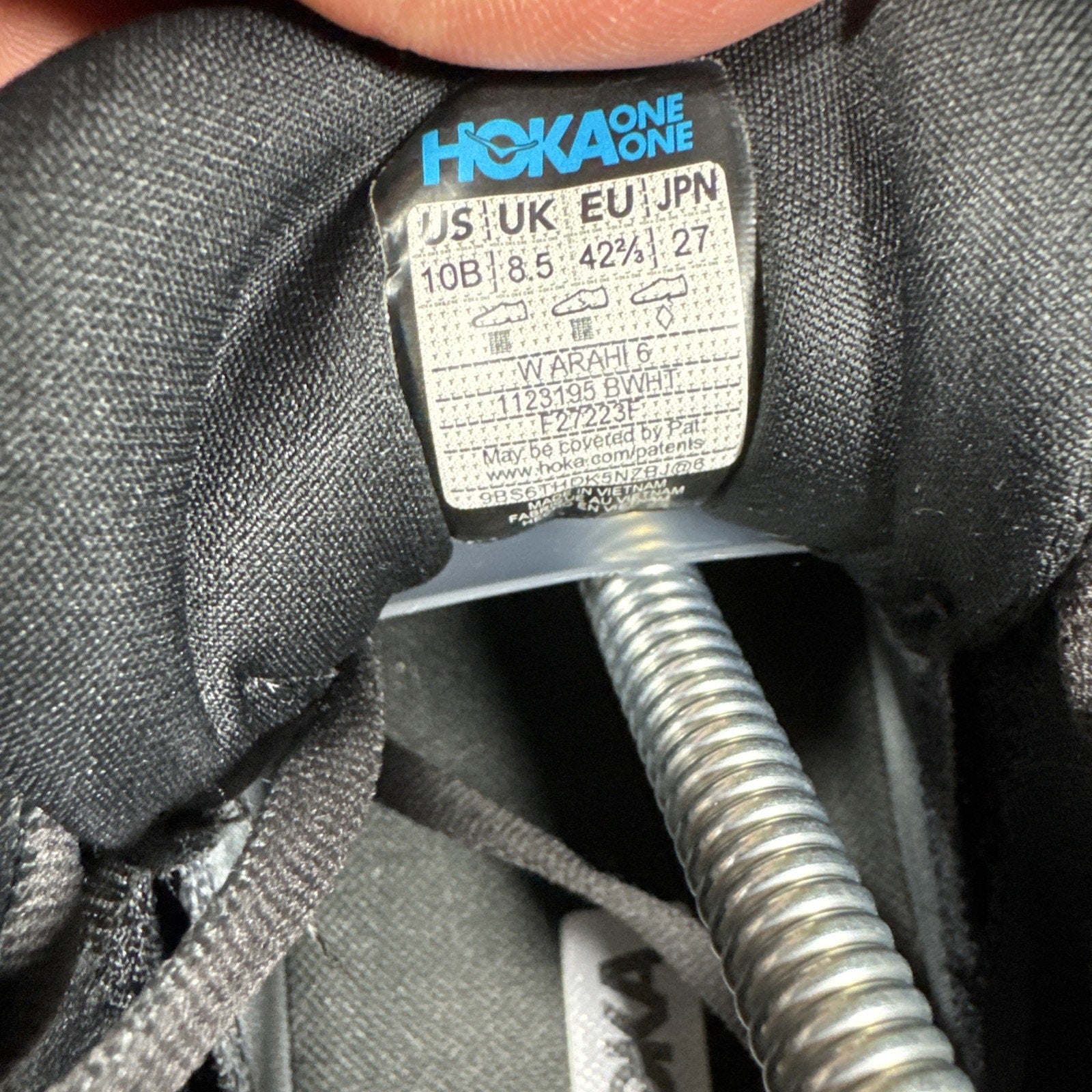 Hoka One One Women Arahi 6 1123195 BWHT Black Running Shoes Sneakers Size 10B