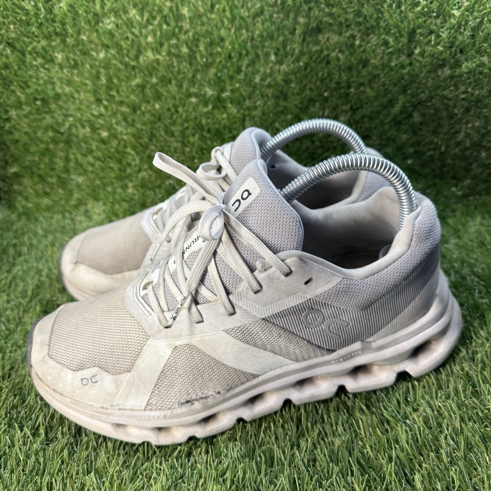 On Cloud Cloudrunner White Frost Sneakers Shoes Women’s Size 8 Running