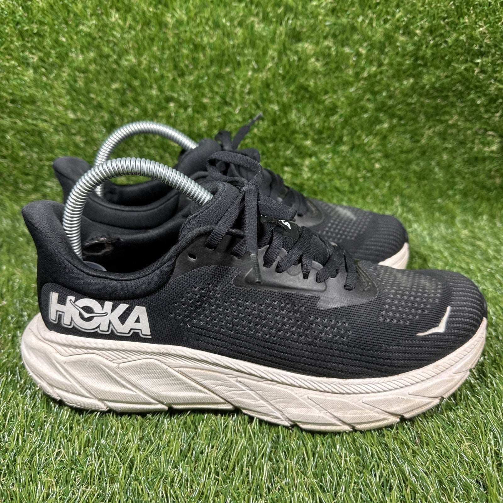 Hoka Arahi 7 Black White Shoes 1147890 BWHT Women’s Size 8D