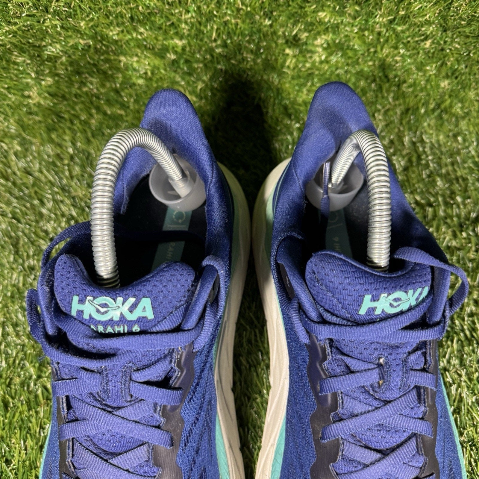 Size 9B US Women's Hoka Arahi 6 running shoes Sneakers Athletic Walking Shoes
