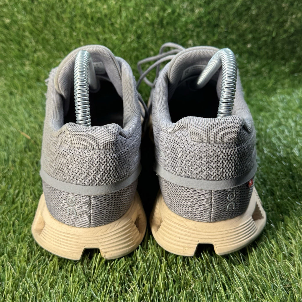 On Cloud 5 Womens Size 8.5 Gray Pink Athletic Trail Running Shoes Sneakers