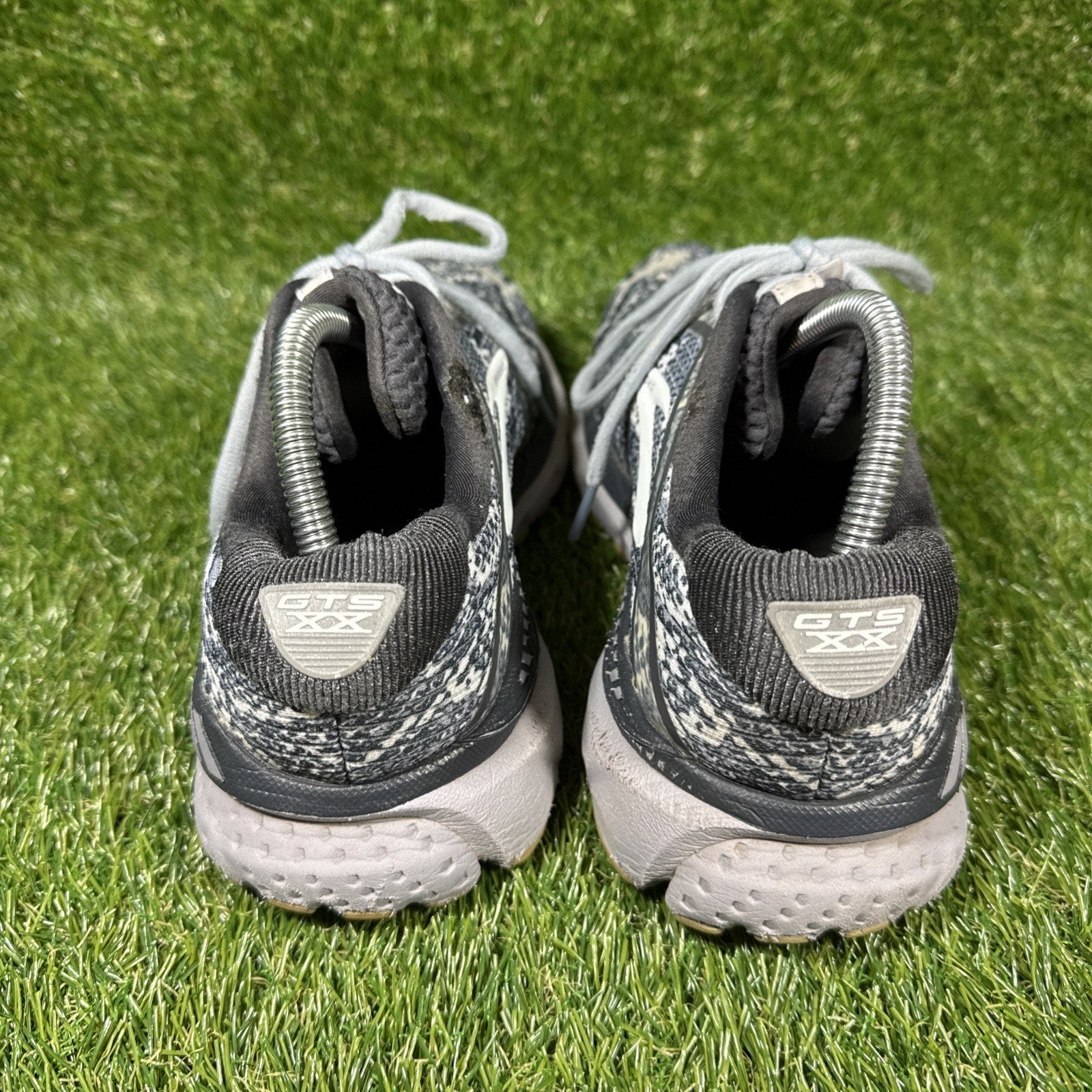 Brooks Shoes Womens 8 Gray Adrenaline GTS 20 Running Sneakers 1202961B071 Flaws