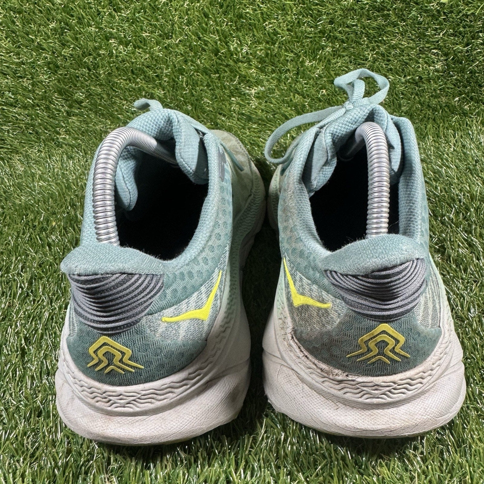 Women's Size 10 B - Hoka One One Challenger ATR 7 Mist Green Trellis W Shoes
