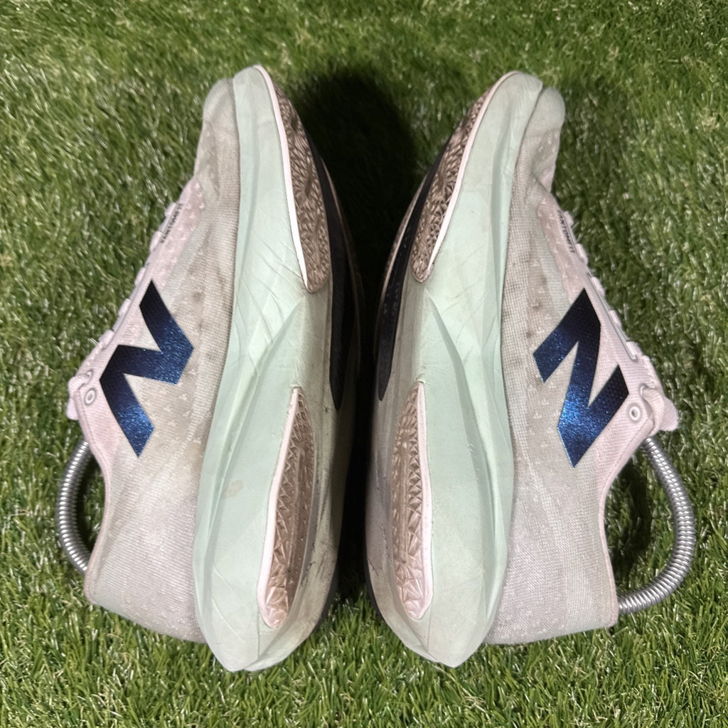 New Balance FuelCell Rebel v4 Womens Size 9 Green Blue Running Shoes Sneakers