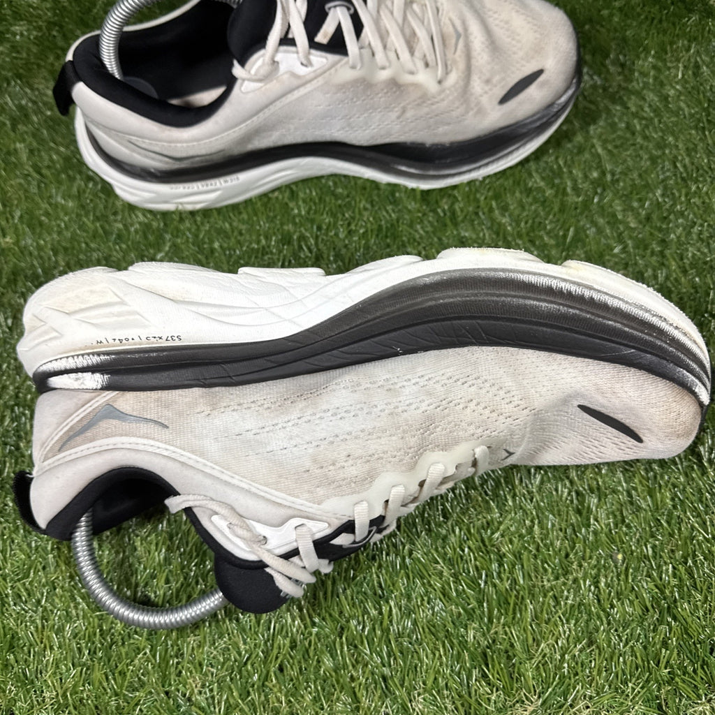 Hoka Bondi 8 Men’s Size 9.5 White Black Gray Running athletic Gym Shoes Trainer