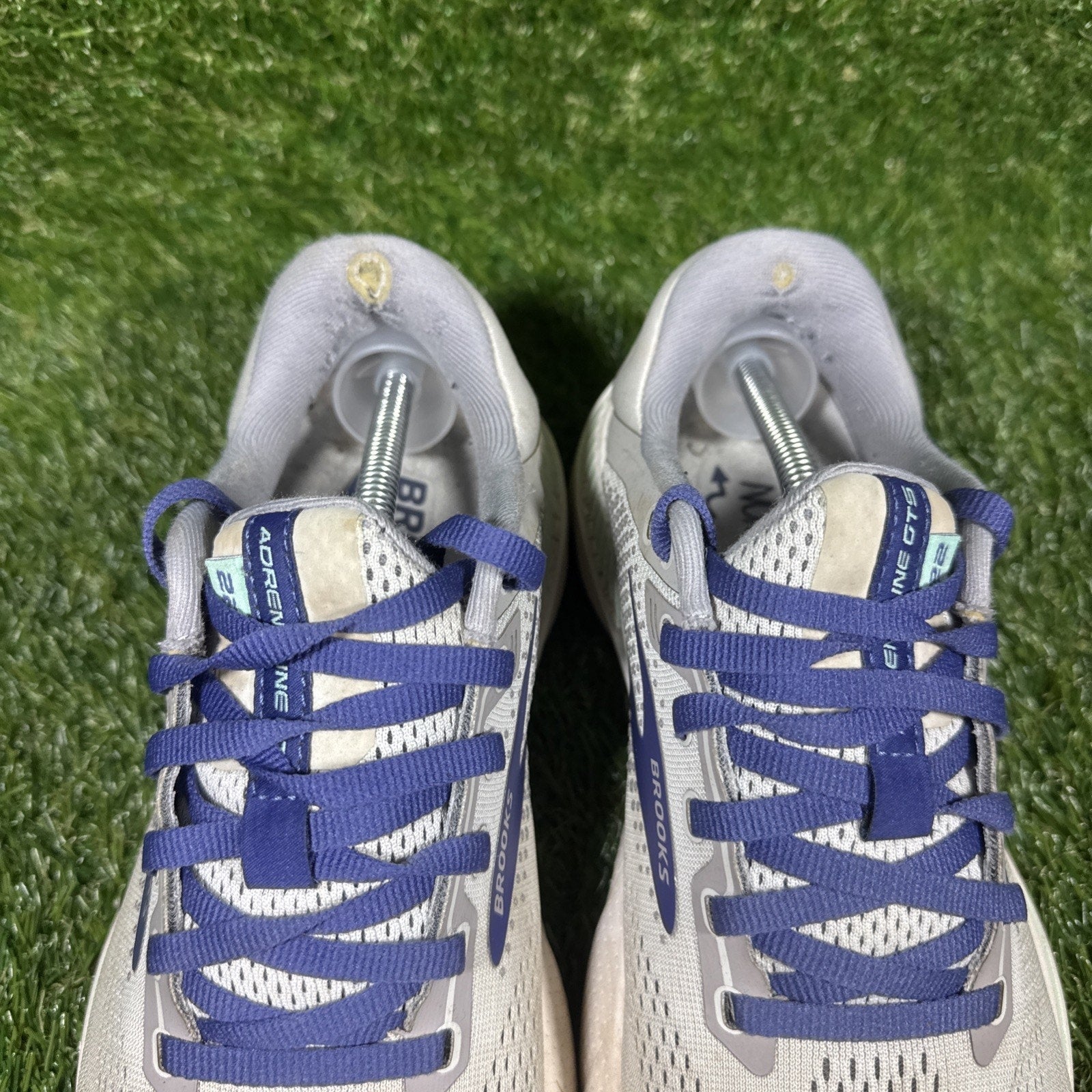 Brooks Adrenaline GTS 22 Running Shoes Womens Size 8D Wide Sneakers Training