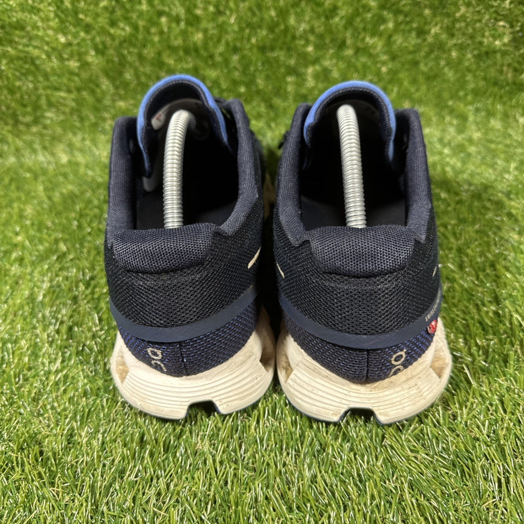 On Running Cloud 5 Combo Men's 11 Shoes Sneakers Navy Blue Running Athletic NICE