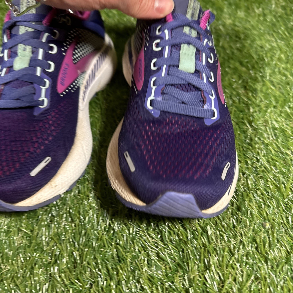 Brooks Adrenaline GTS 22 Running Shoes Black/Purple/Coral US Women’s 7 Great!