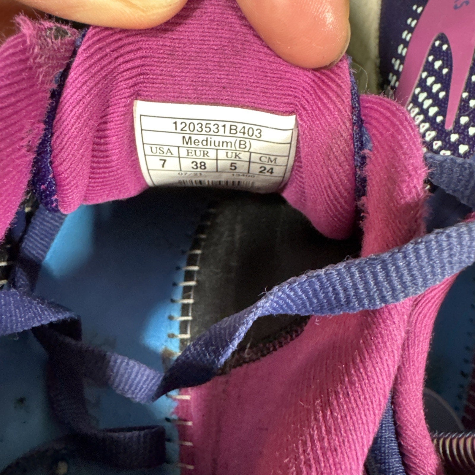 Brooks Adrenaline GTS 22 Running Shoes Black/Purple/Coral US Women’s 7 Great!