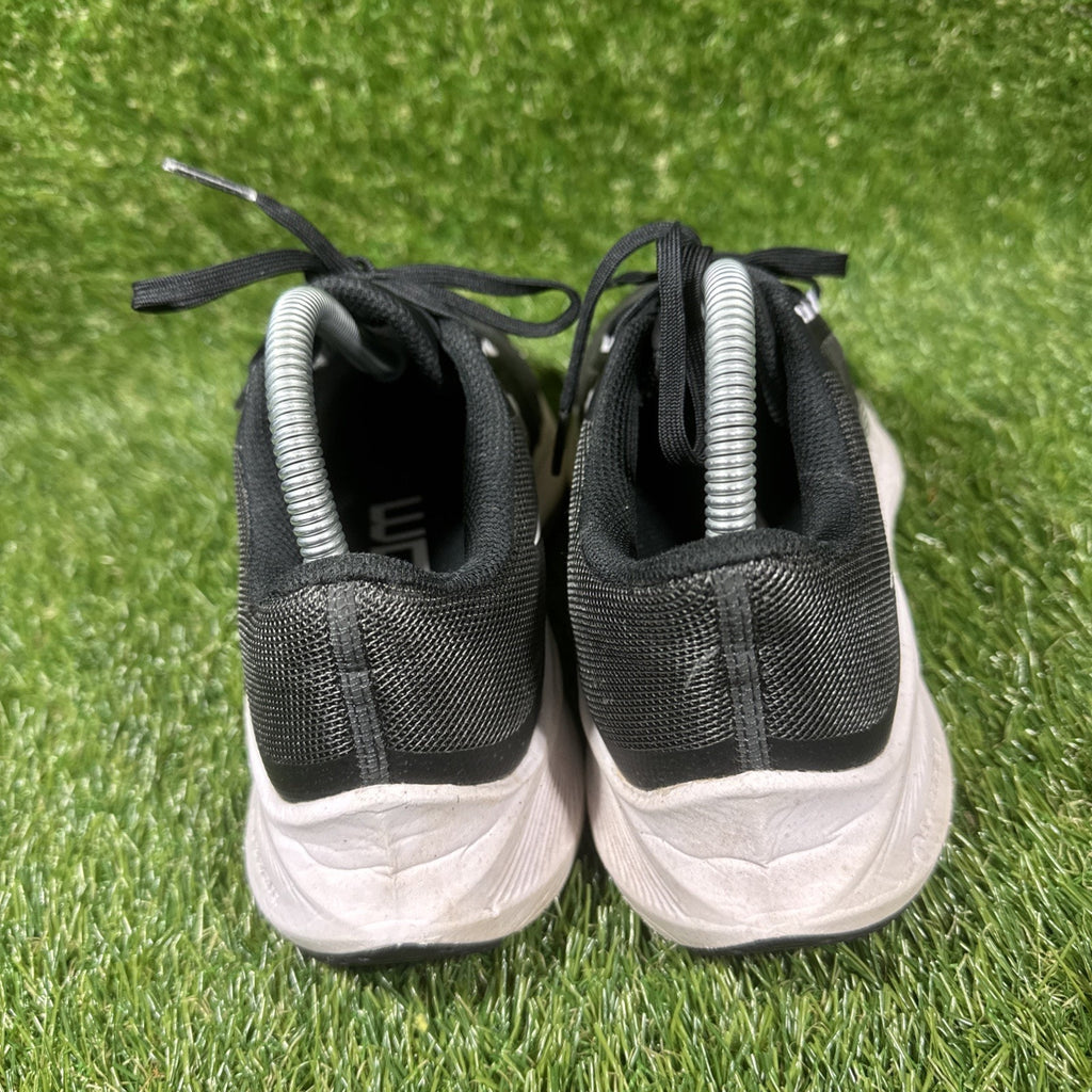 Nike Zoom Winflo 8 Women's Running Walking Shoes Black White Size 8 CW3421-005