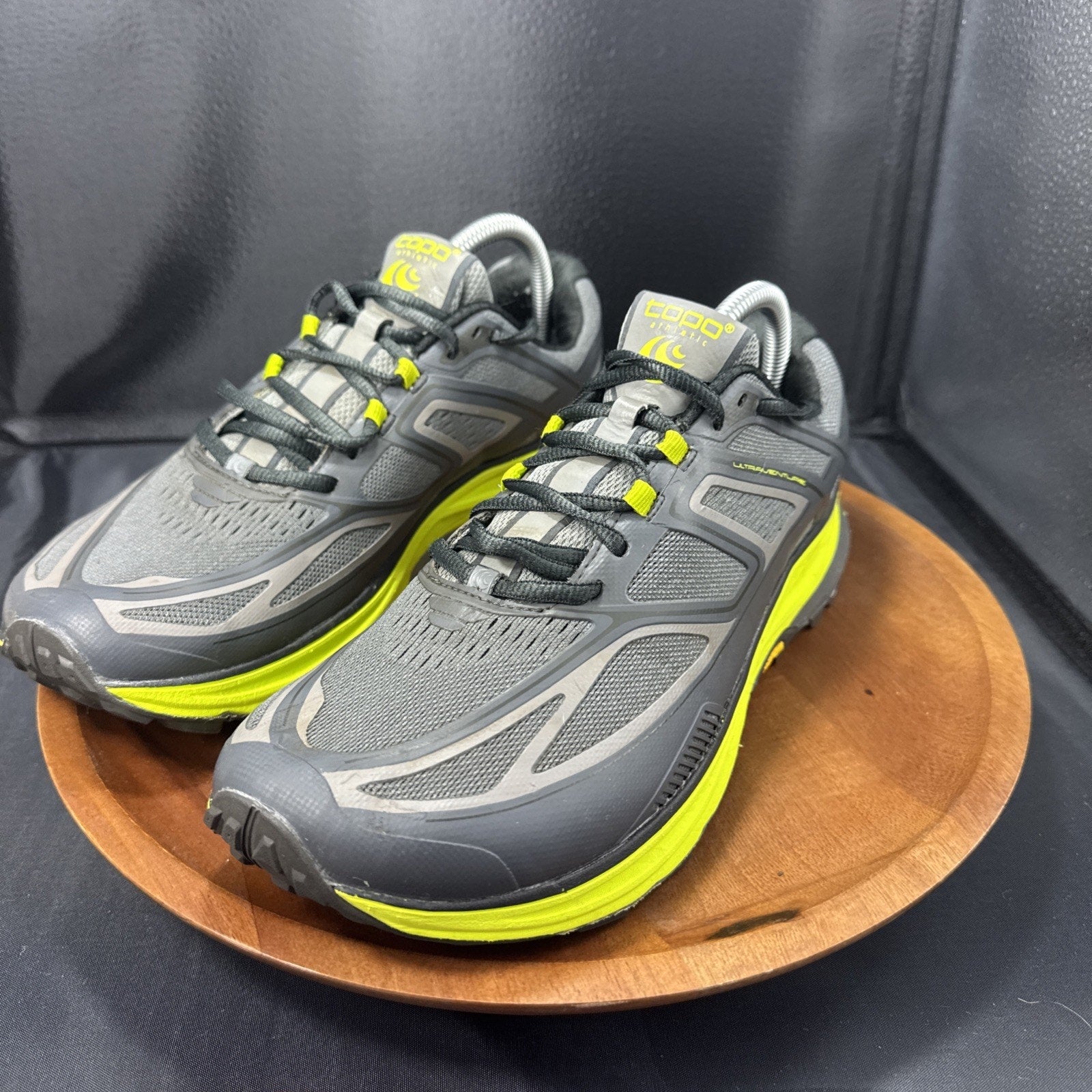 Topo Ultraventure Trail Running Shoes Mens 8.5 Gray Green Vibram Outdoor Hiking