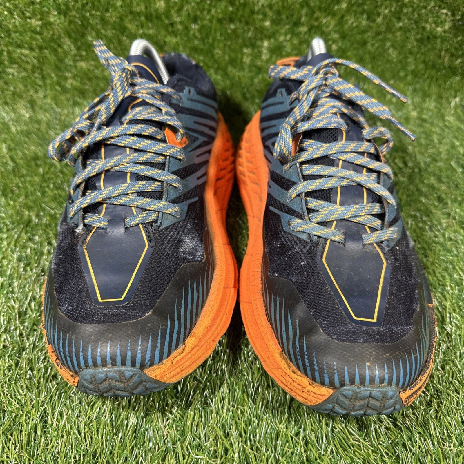 Hoka One Speedgoat 4 Size 9 Men’s Trail Runners Shoes Athletic Trainers