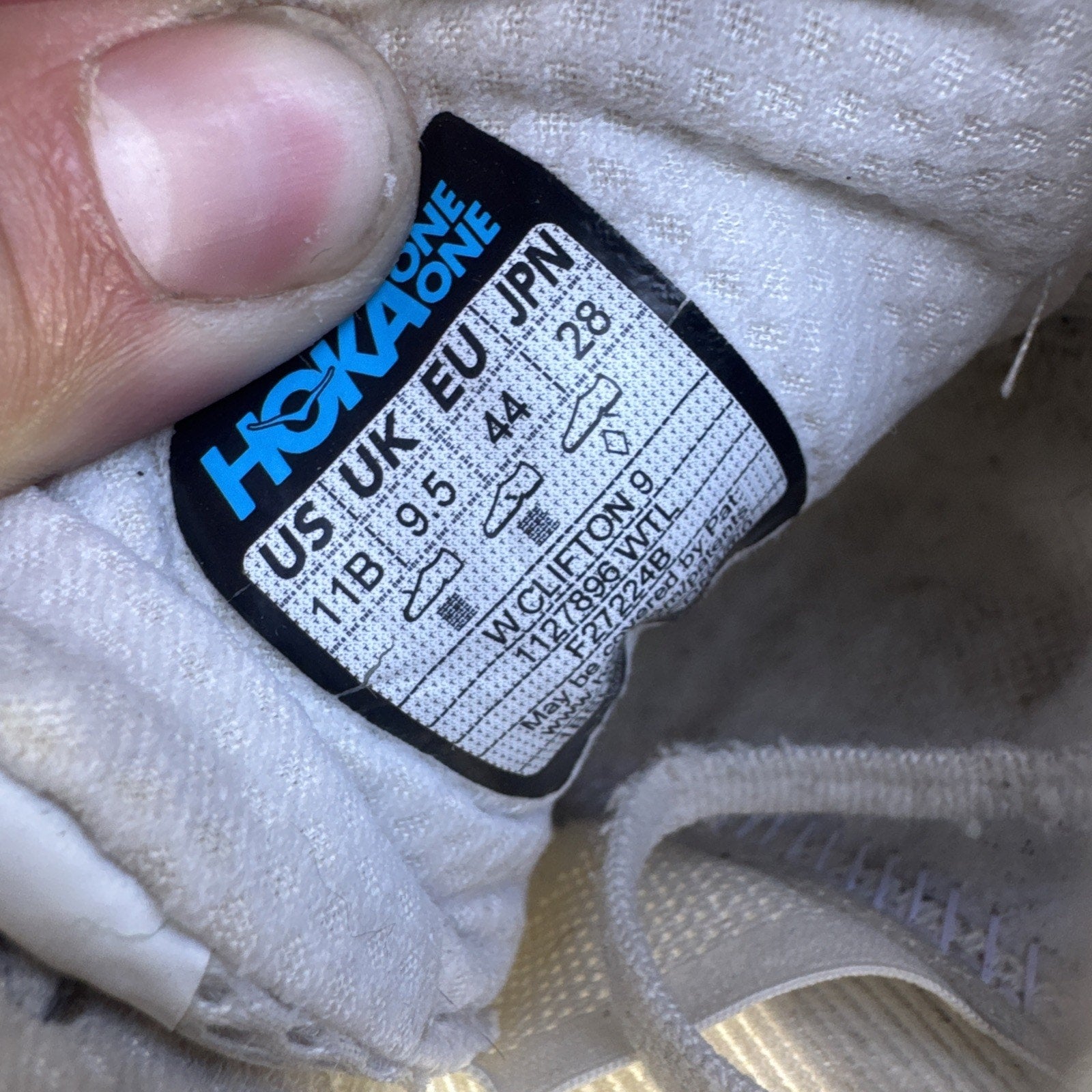 Hoka One One Womens Clifton 9 1127896 WTL White Running Shoes Sneakers Size 11B