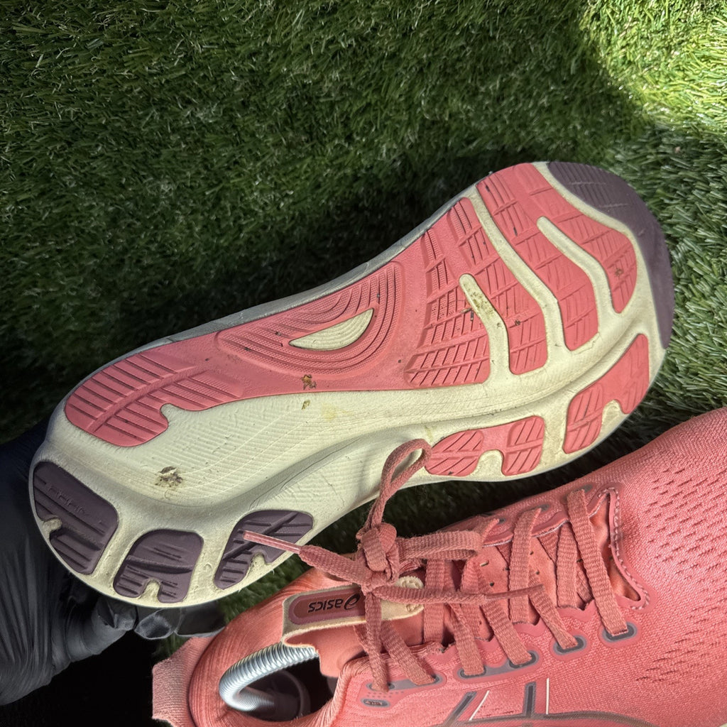 Asics Gel-Kayano 32 Womens Size 11 Pink Beige Athletic Running Shoes Sneakers