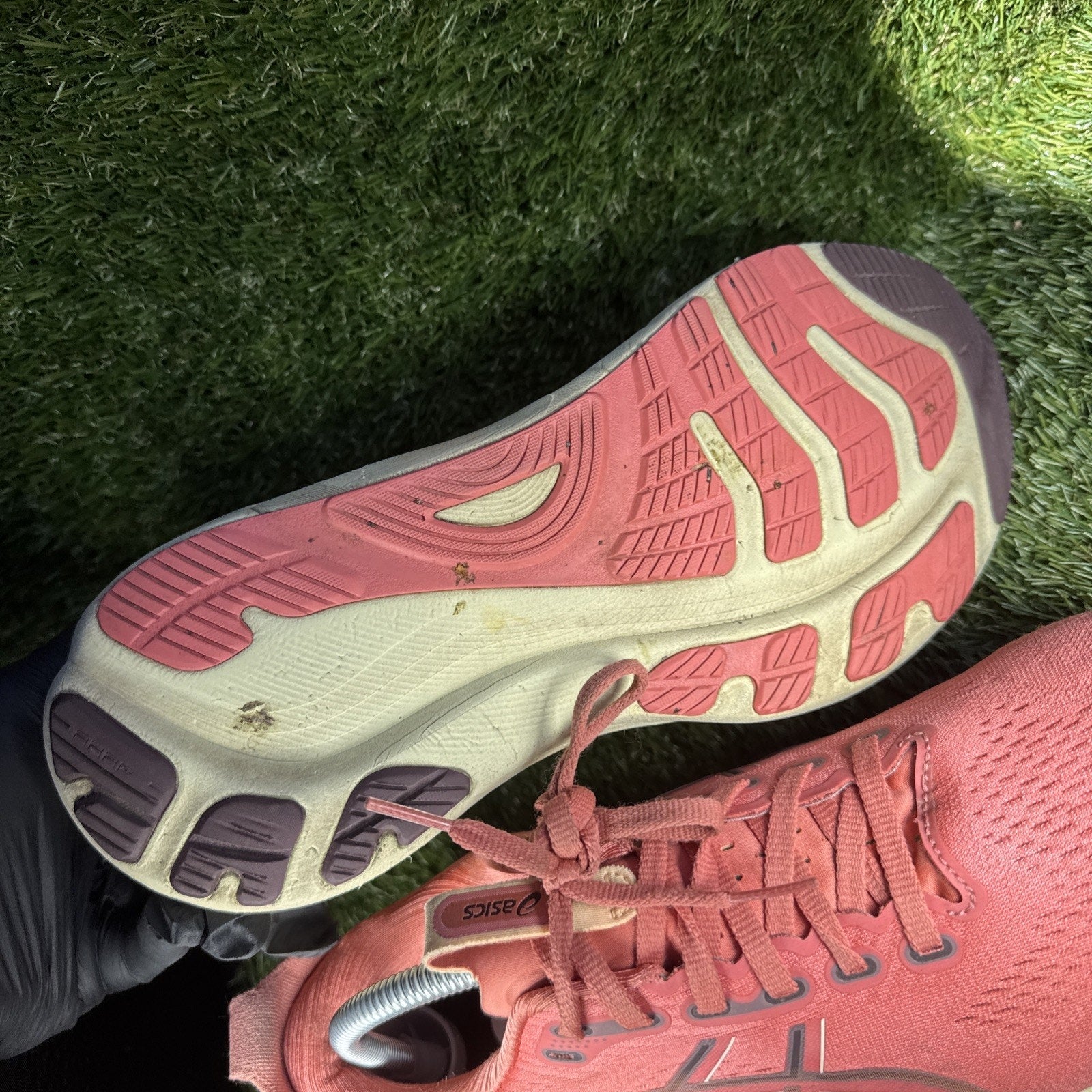 Asics Gel-Kayano 32 Womens Size 11 Pink Beige Athletic Running Shoes Sneakers