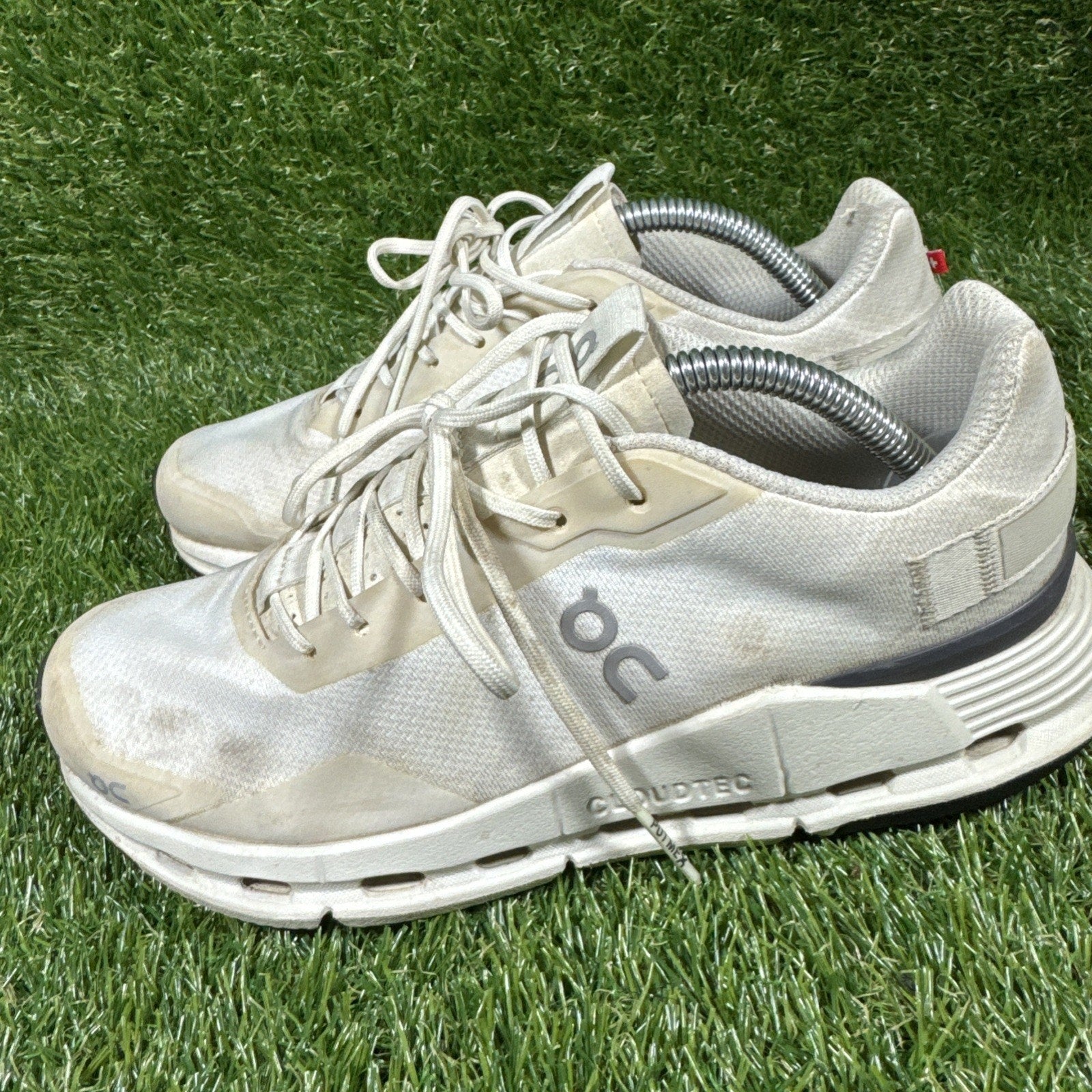 On Cloud Cloudnova 2 Sneakers Women’s Size US 6.5 Running Shoes 26.98478