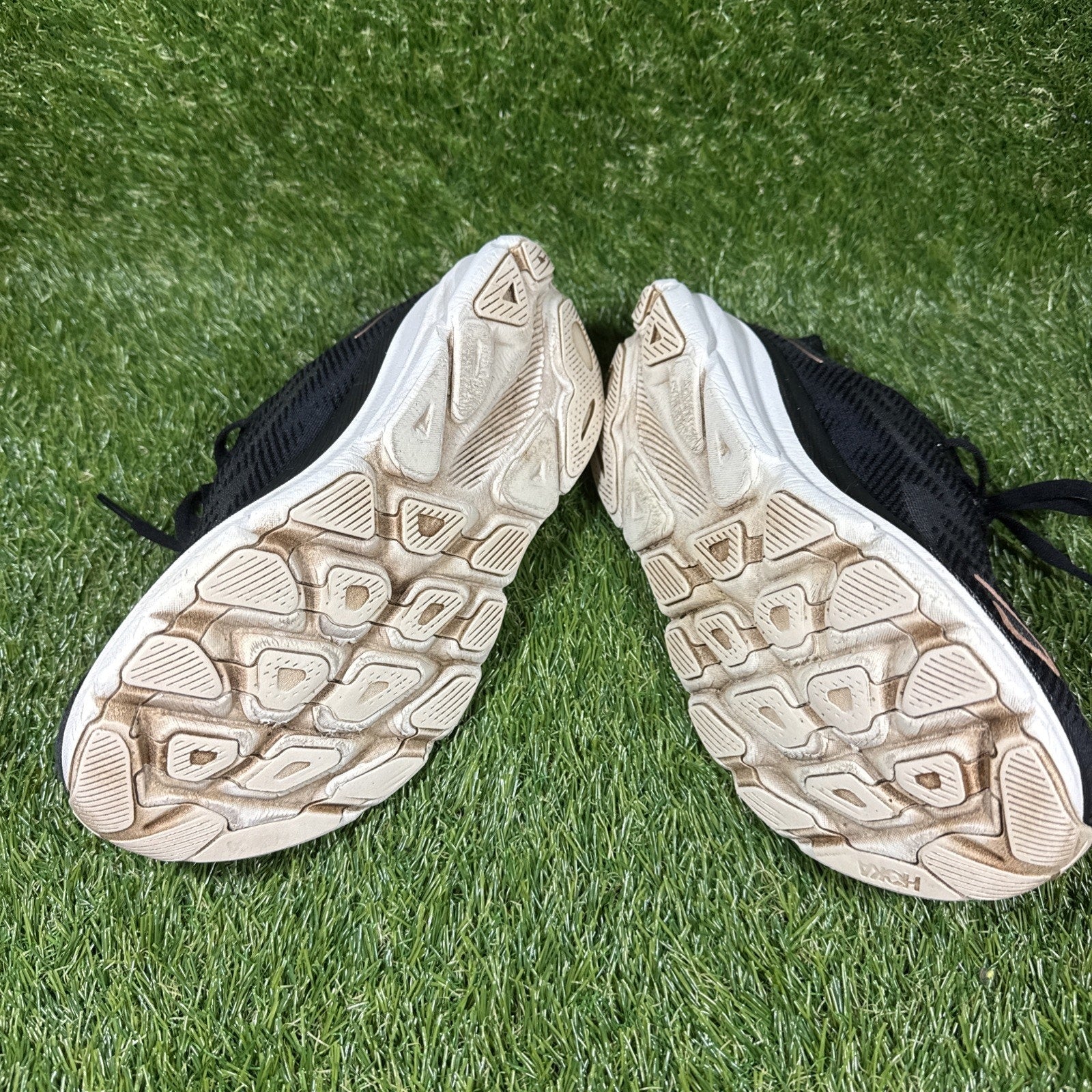 HOKA Clifton 9 Running Shoes Women Size 7 Black Rose Gold Comfort Low Sneakers