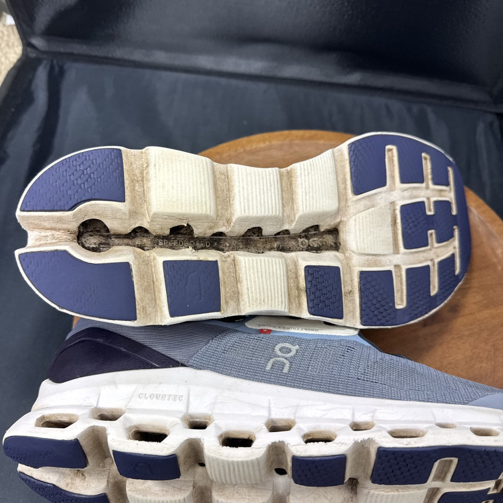 On Running Cloudstratus Men’s Size 11.5 ‘Fossil/Midnight’ Running Shoes 39.99007