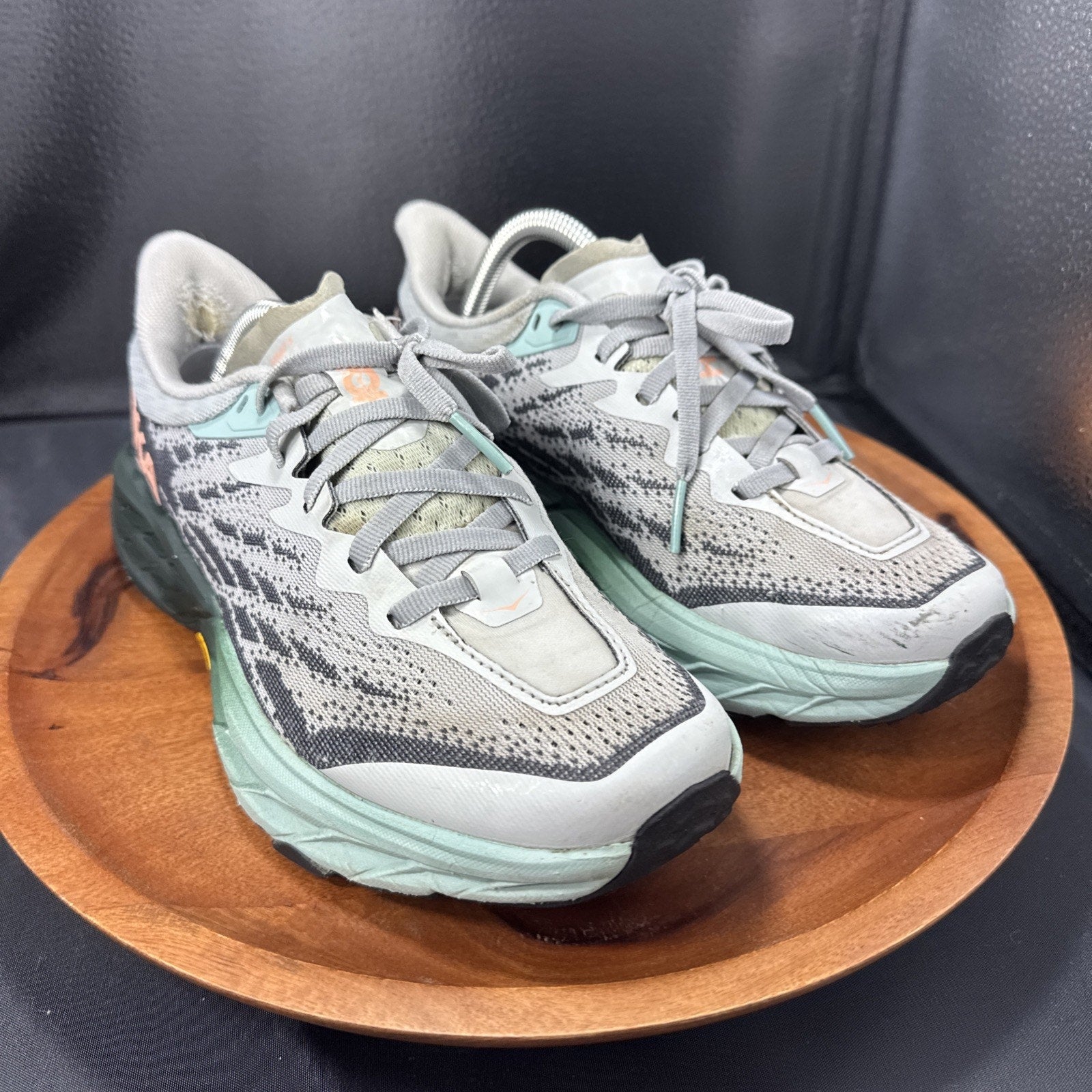 Hoka One One Womens Speedgoat 5 1123158 HMSP Gray Running Shoes Sneakers Size 6B