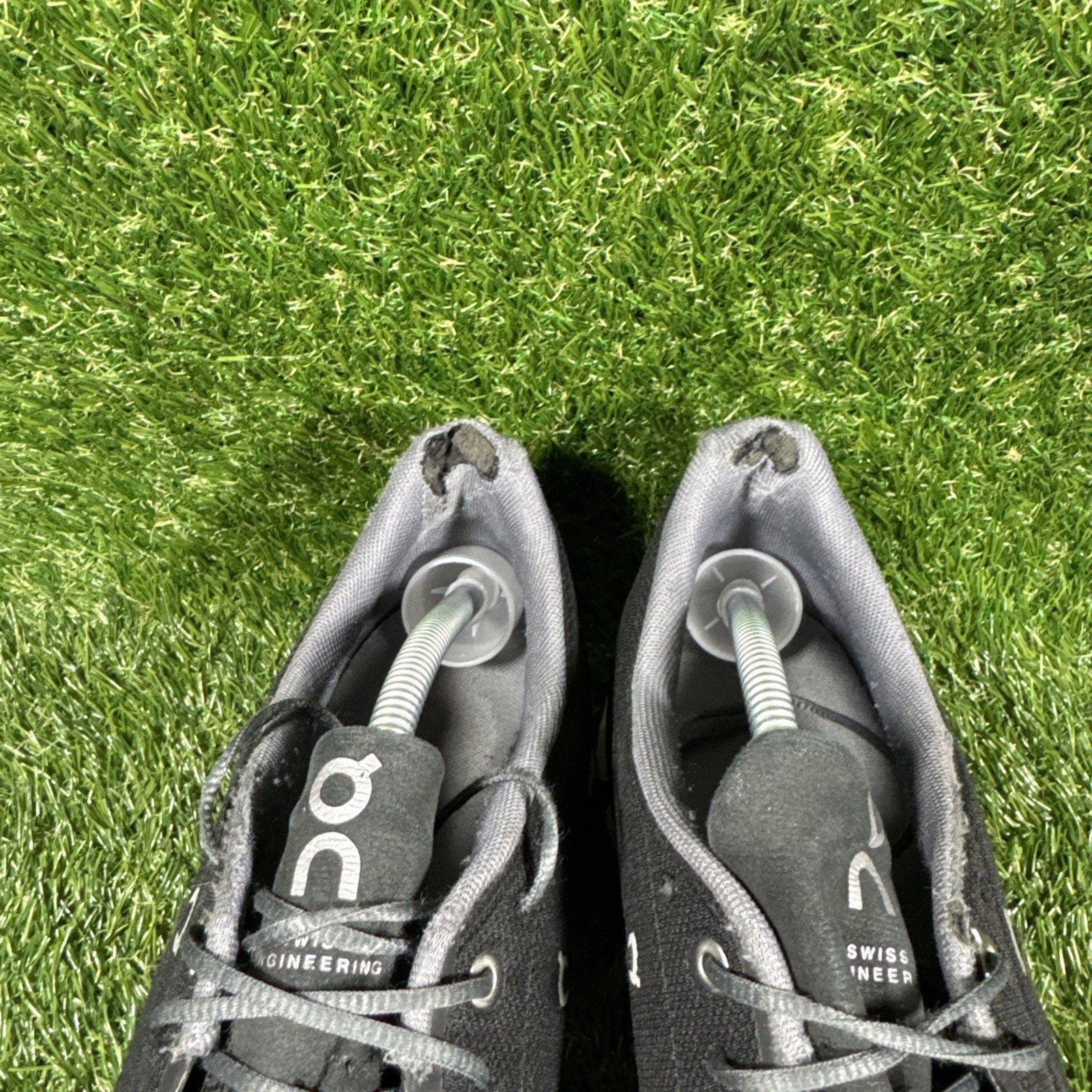 On Cloud 5 Black White Athletic Running Shoes Sneakers Mens 12 US