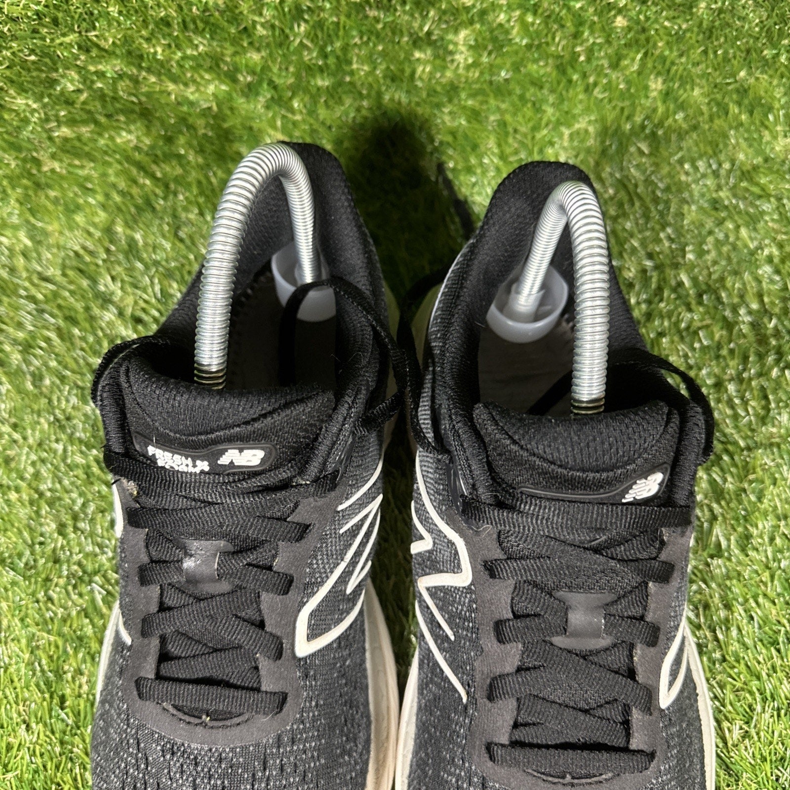 New Balance Fresh Foam 880v14 Shoes Mens Size 8.5 Black Running Sneakers D